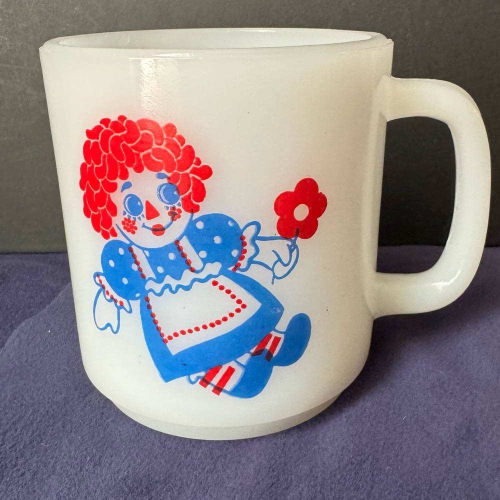 Raggedy Ann and Andy Vintage Milk Glass Mug Vibrant Adorable Nostalgic